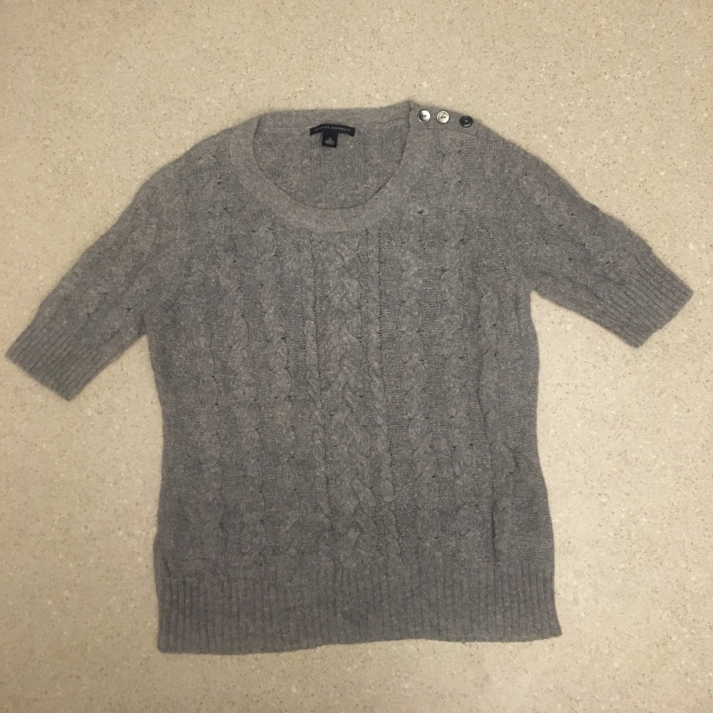 Banana Republic gray sweater